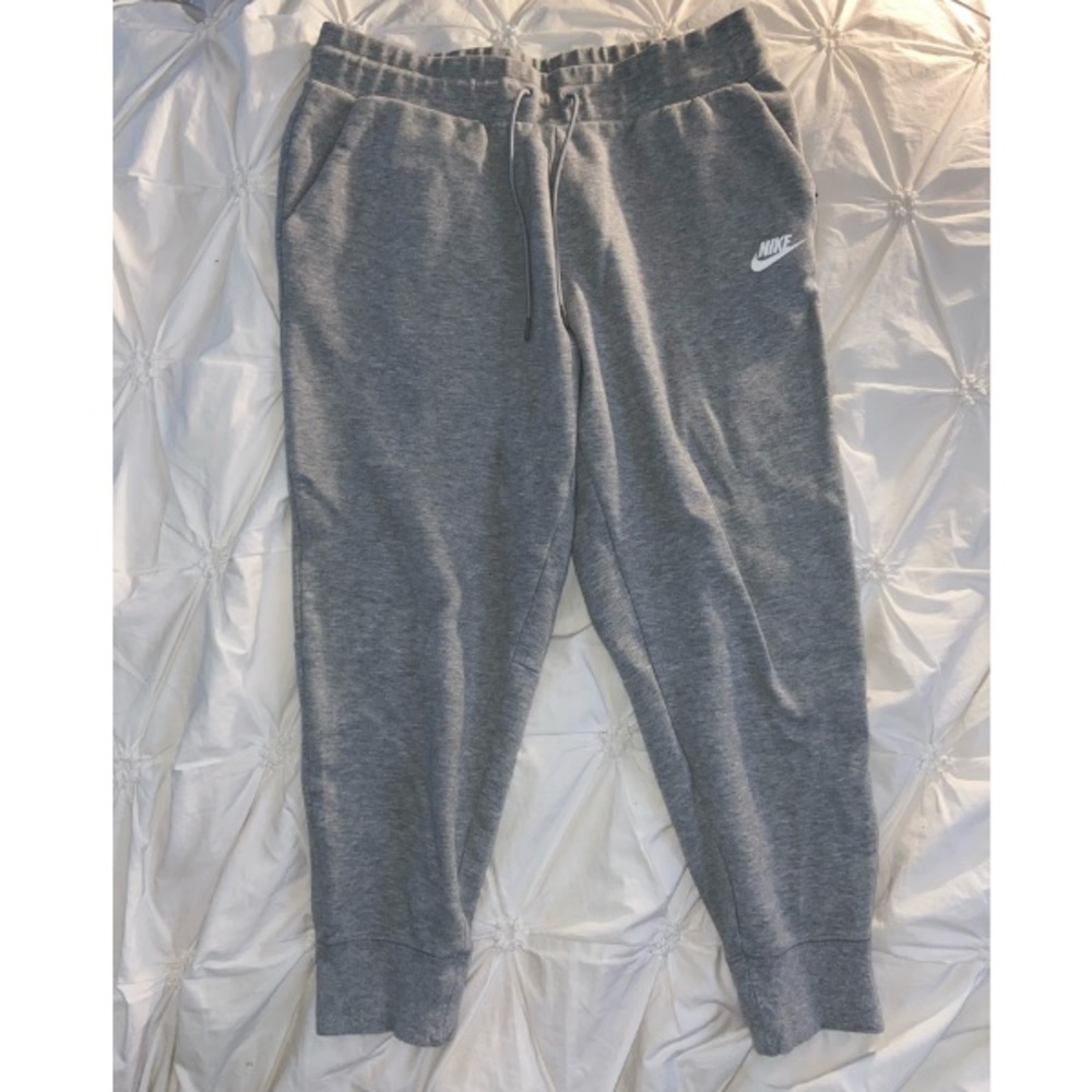 Nike Sweat Pants - Picture 2 of 7